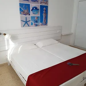 Viviendas Es Carritx Apartamento La Mola